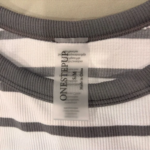 One Step Ahead Kids T-Shirt - White and Black Stripes - Picture 2 of 4